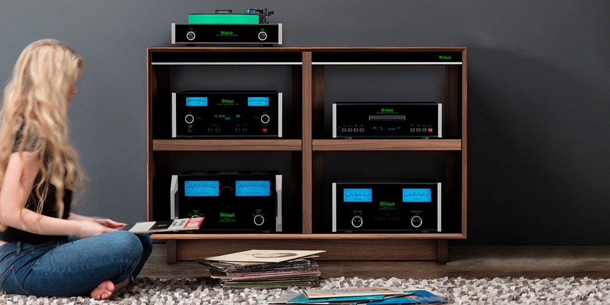 McIntosh Audio Kabineleri